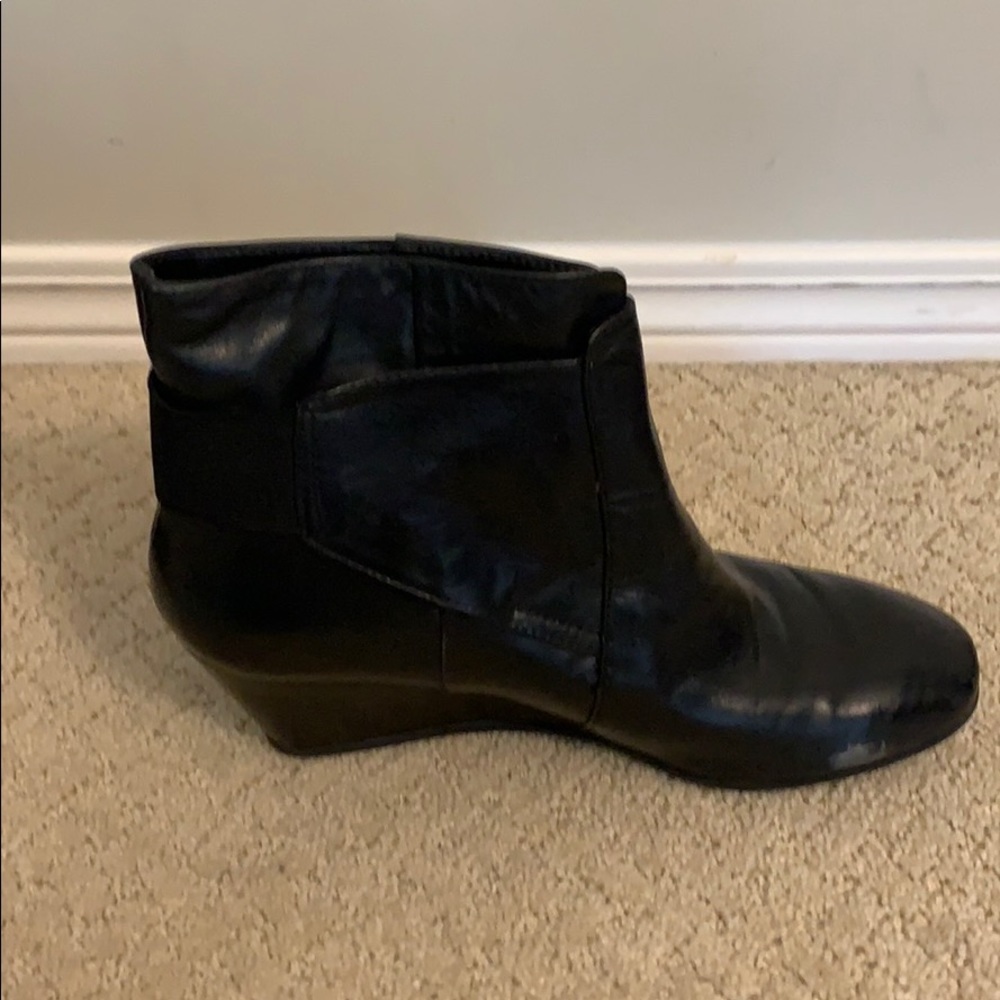 Ankle boots - Picture 2 of 15